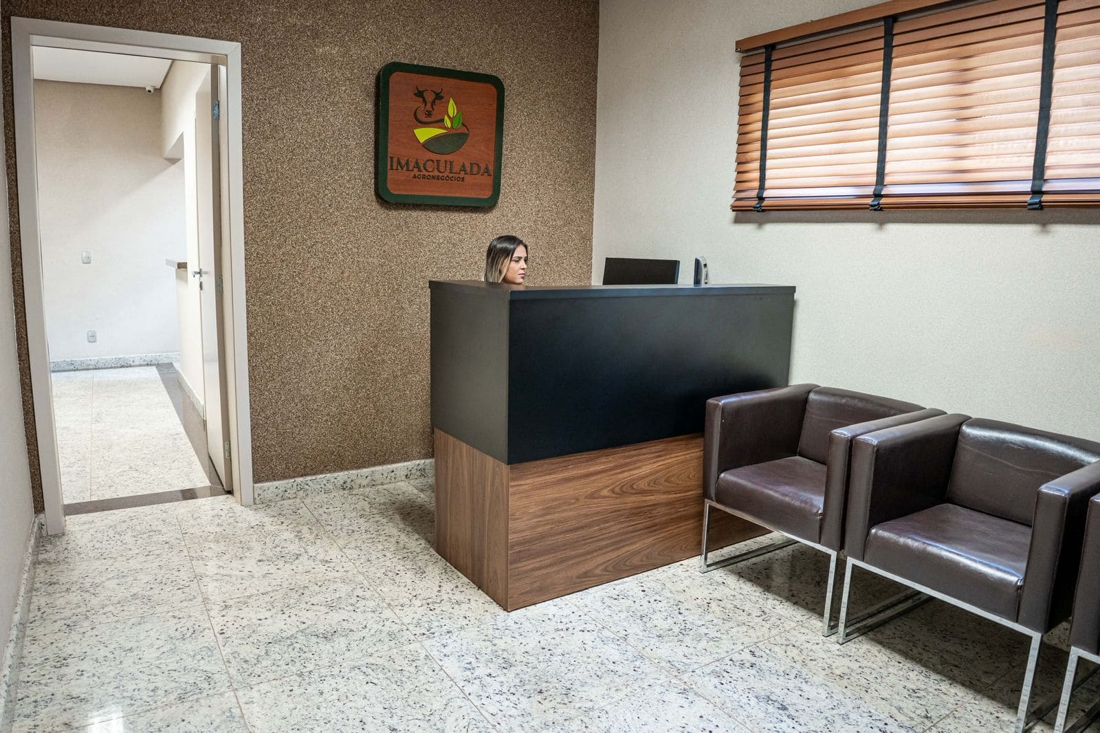 Grupo_Imaculada_Foto_Escritorio_1